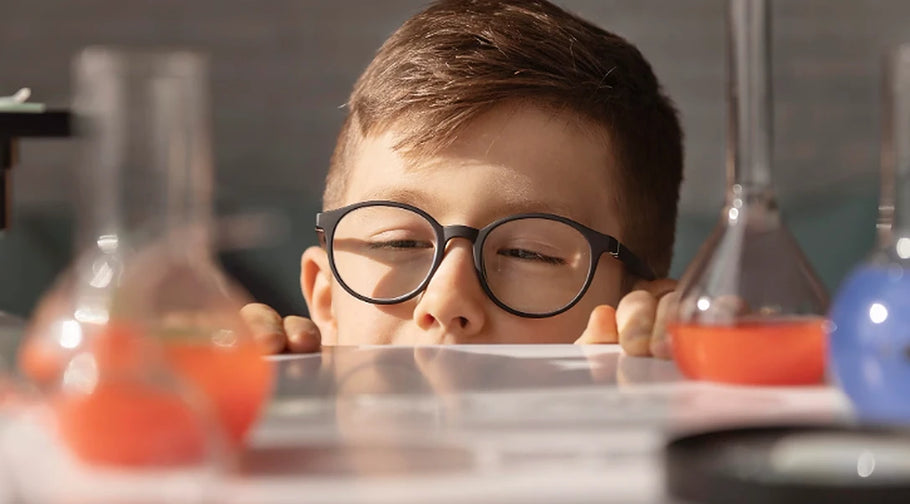 15 Cool Science Projects Your Kids Can Do at Home