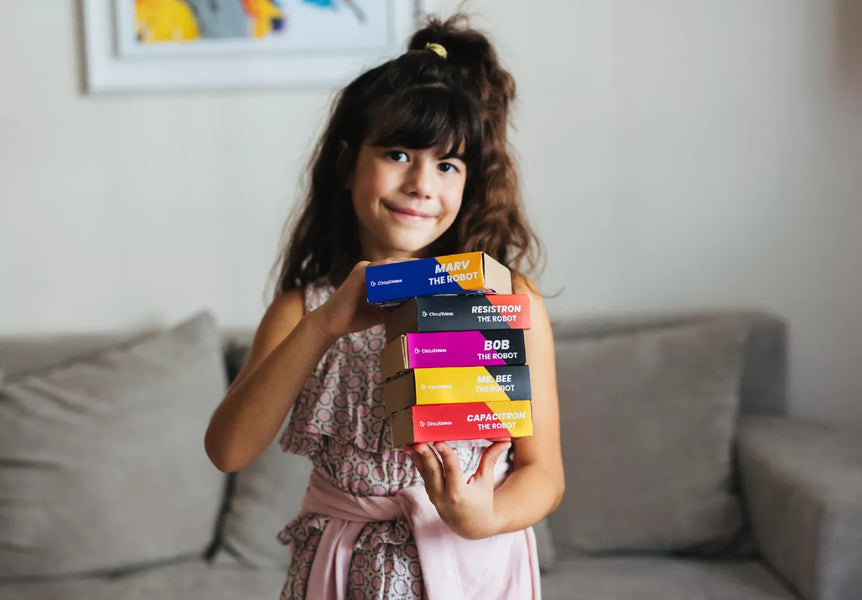 8 Best Kids’ Subscription Boxes Designed for Your 8-Year-Old